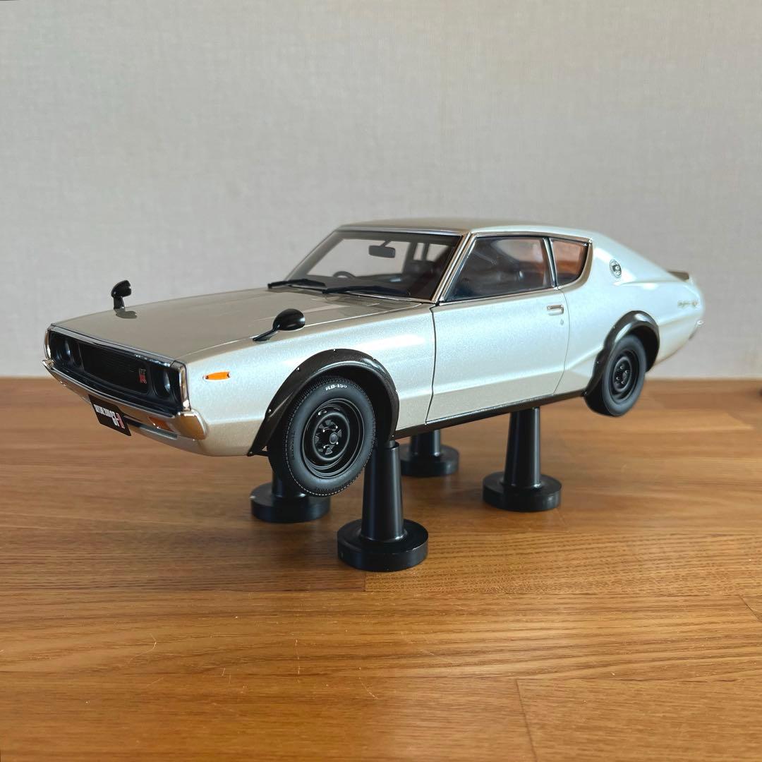 【美品】1/18 オートアート 日産 スカイライン 2000 GT-R ケンメリ