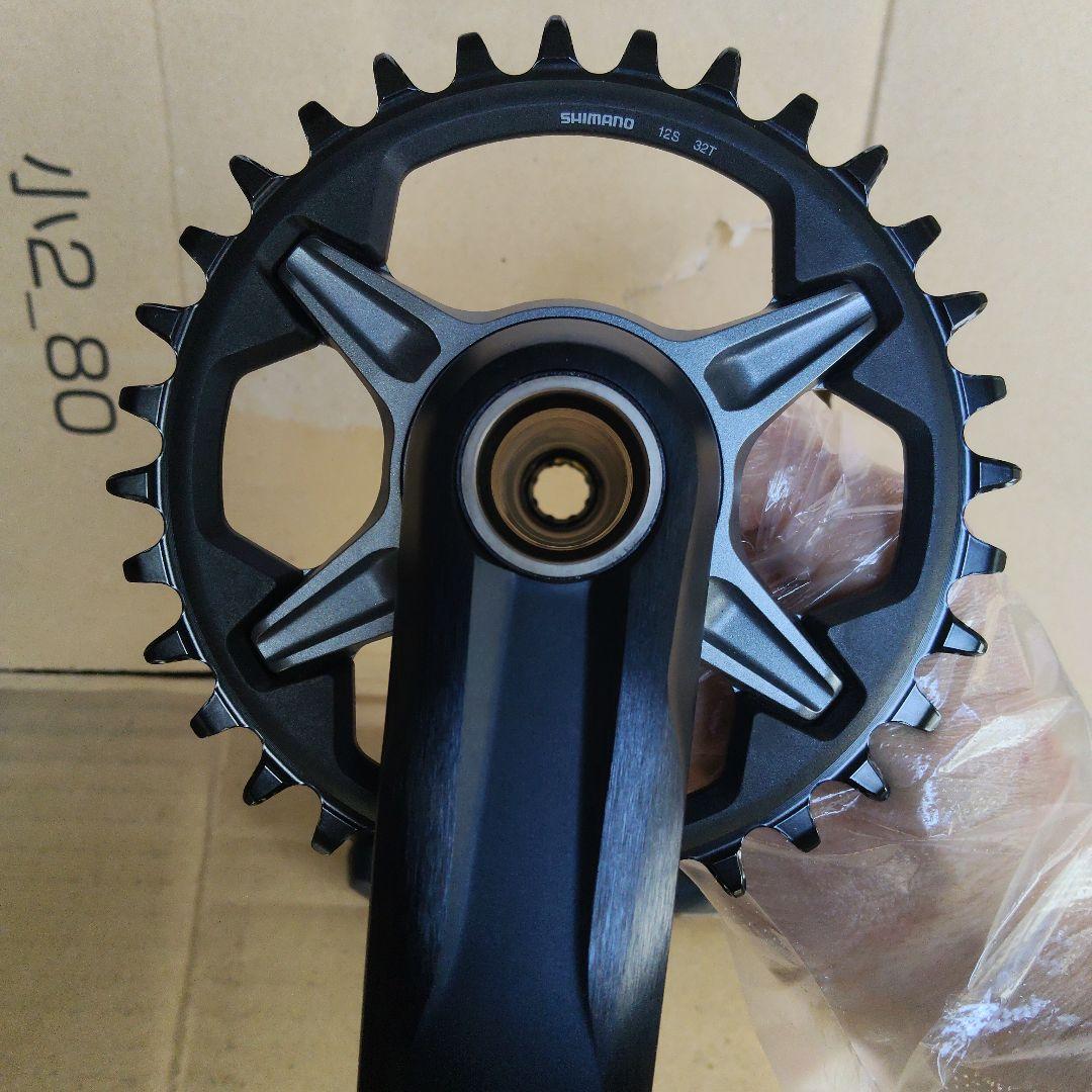 SHIMANO クランクセット