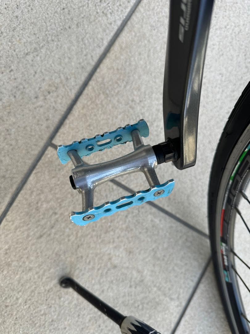 BIANCHI vianirone7ロードバイク自転車