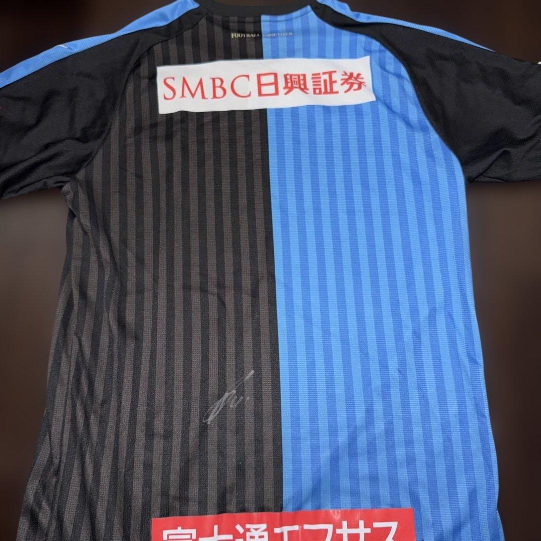 【未着用】川崎F 2018ユニ　現代表選手サイン入り（三笘・田中碧・守田他）