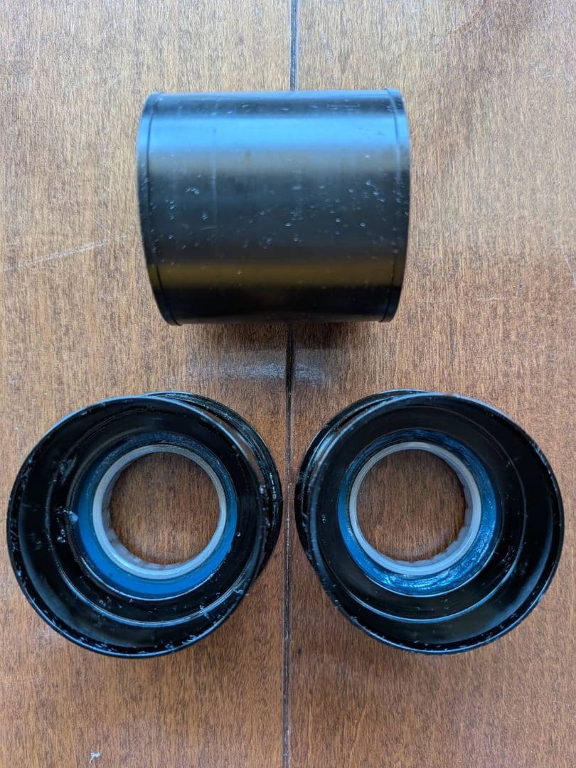 CeramicSpeed PF30a Shimano Red ボトムブラケット