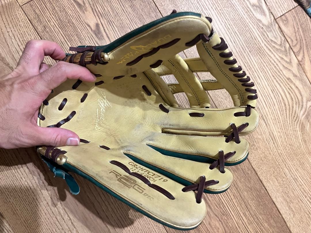 ローリングス　グローブ　グラブ