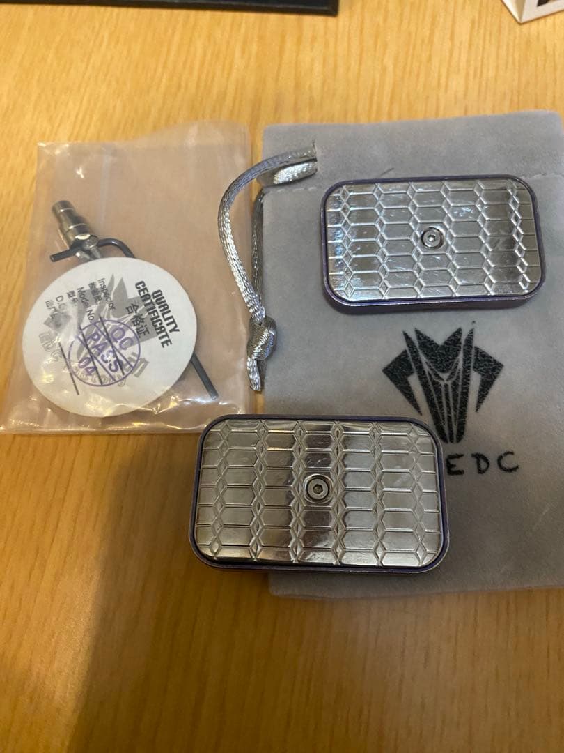 ZD EDC ウェーブ チタニウムライトニング 音叉スライダー フィジェット