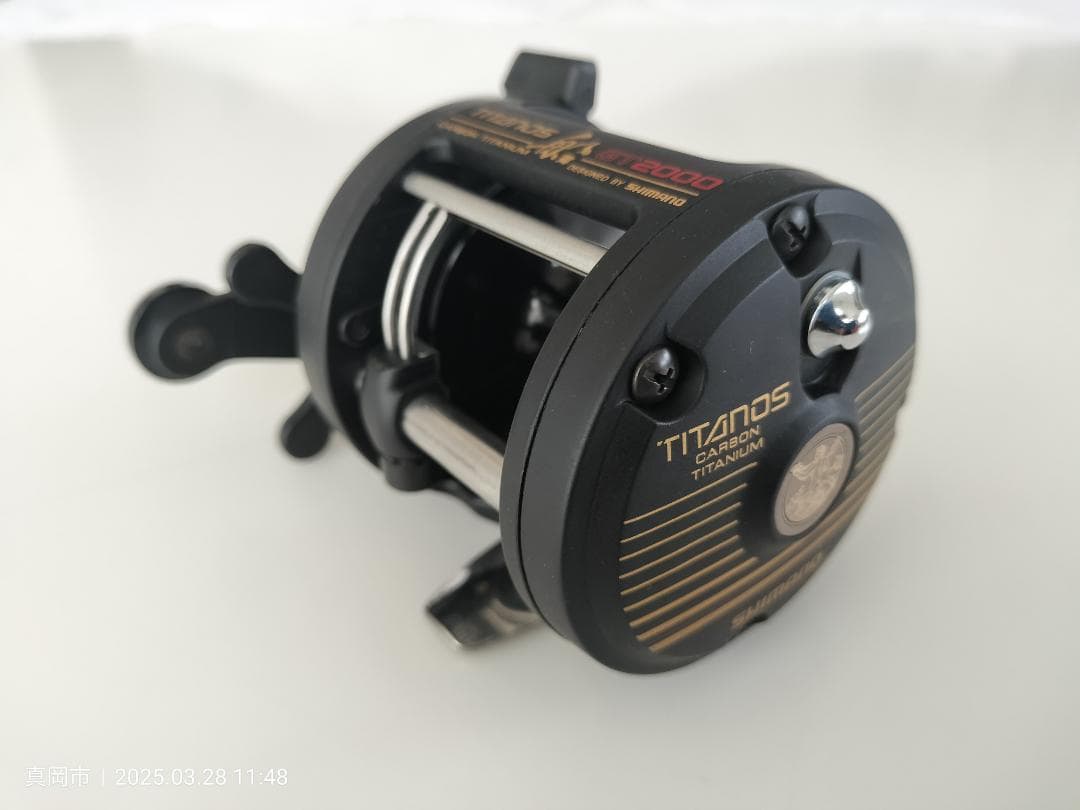 【美品】シマノ チタノス船 GT2000