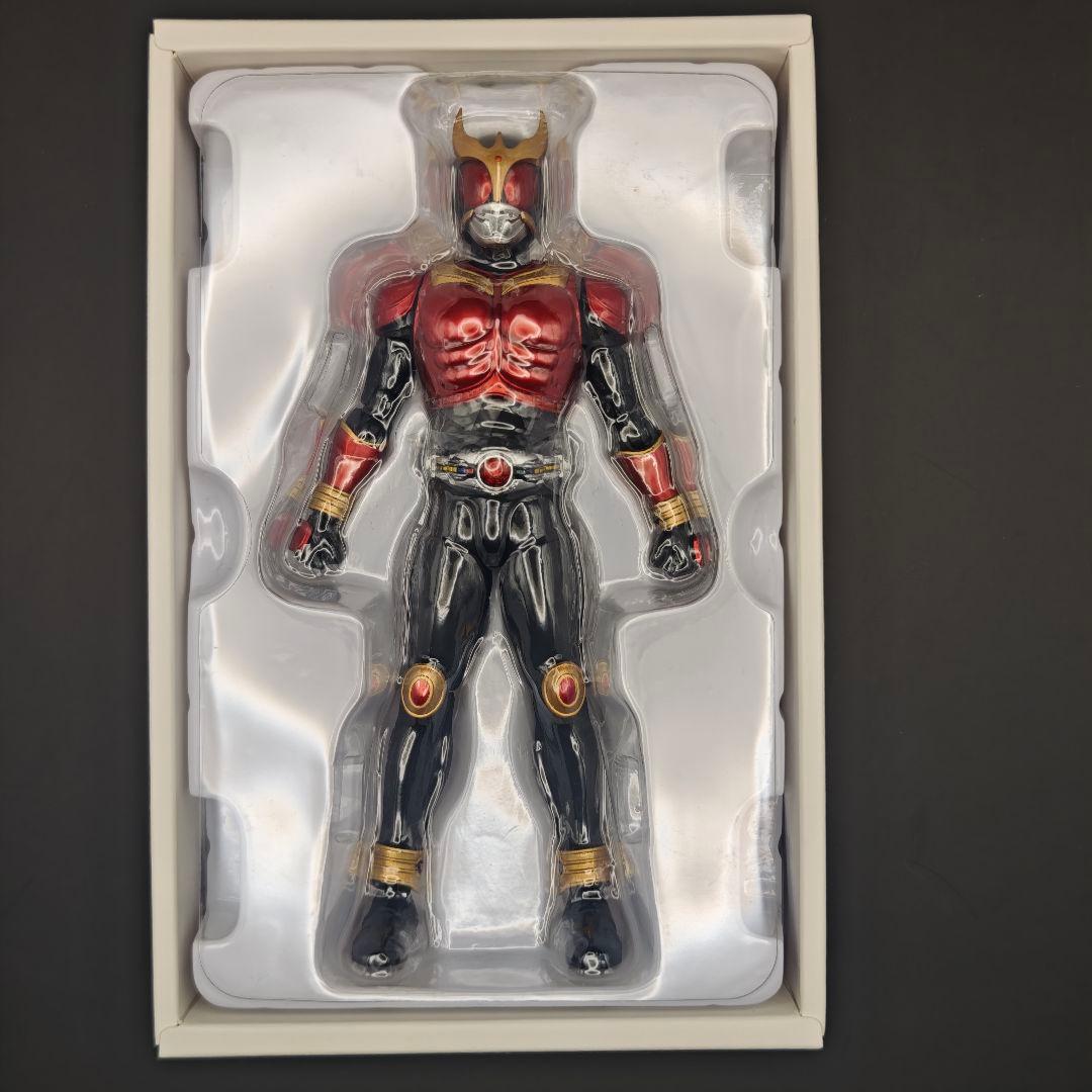 開封済み未使用 真骨彫 仮面ライダークウガ ディケイドver. マイティフォーム