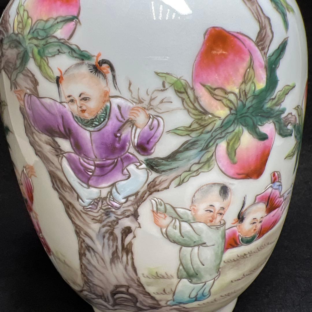 専用　中国美術　粉彩唐子人物画花瓶　高さ約20.5㎝　東Y8-0312⑧タルオル