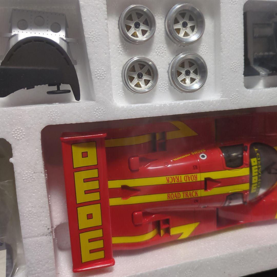 BRM005 1/24 スロットカーキット ポルシェ 962C モモ No.30