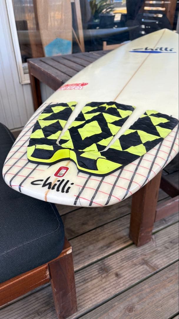 専用　chilli ショートボード トライフィン チェリーペッパ