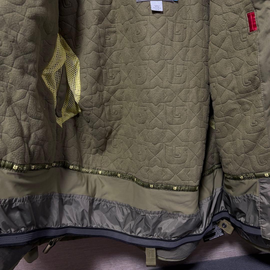 Burton 防水フード付きウェア イエロー/オリーブ スノボウェア スノボ