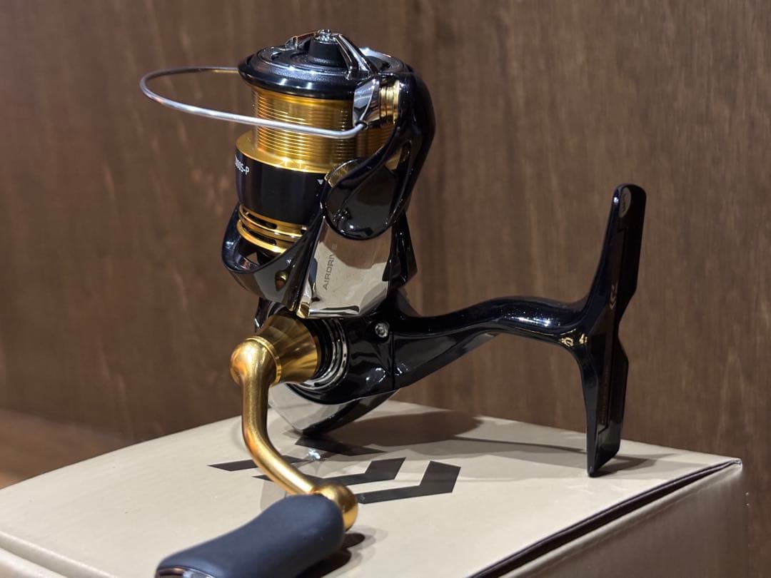 Daiwa LEGALIS 23レガリス LT2000S-P 試投のみ