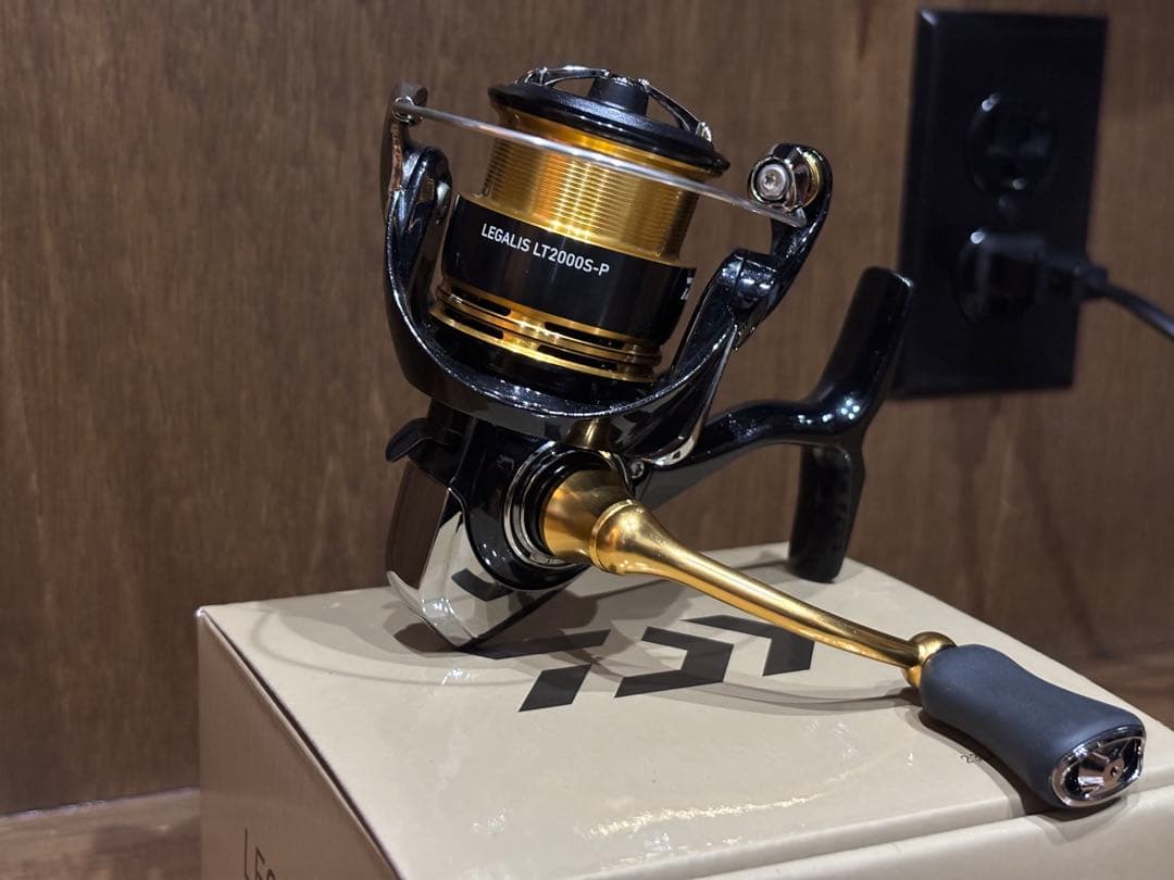 Daiwa LEGALIS 23レガリス LT2000S-P 試投のみ