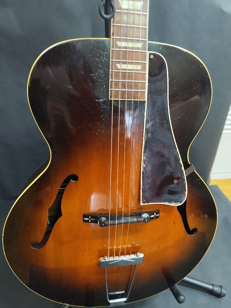Gibson L50 アーチトップギター（1950年代）PU付き