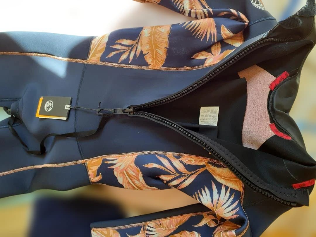 【新品】ripcurl フルスーツウェットスーツ ネイビー