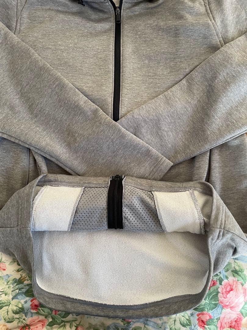美品 Under Armour セットアップコールドギヤー