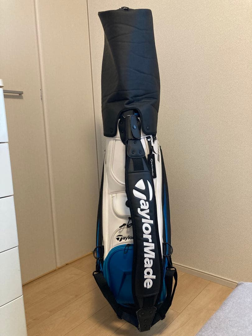 【最終値引き】TaylorMade SIM2 ゴルフバッグ