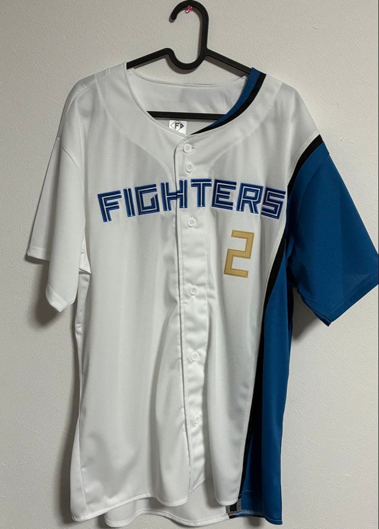 ファイターズ　アリエルマルティネス　ユニフォーム