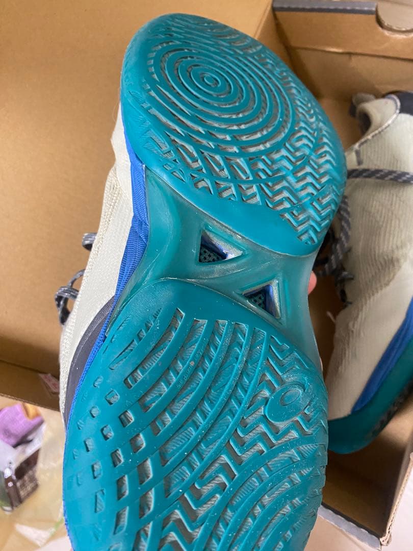 ballaholic asics グライドノバァff2