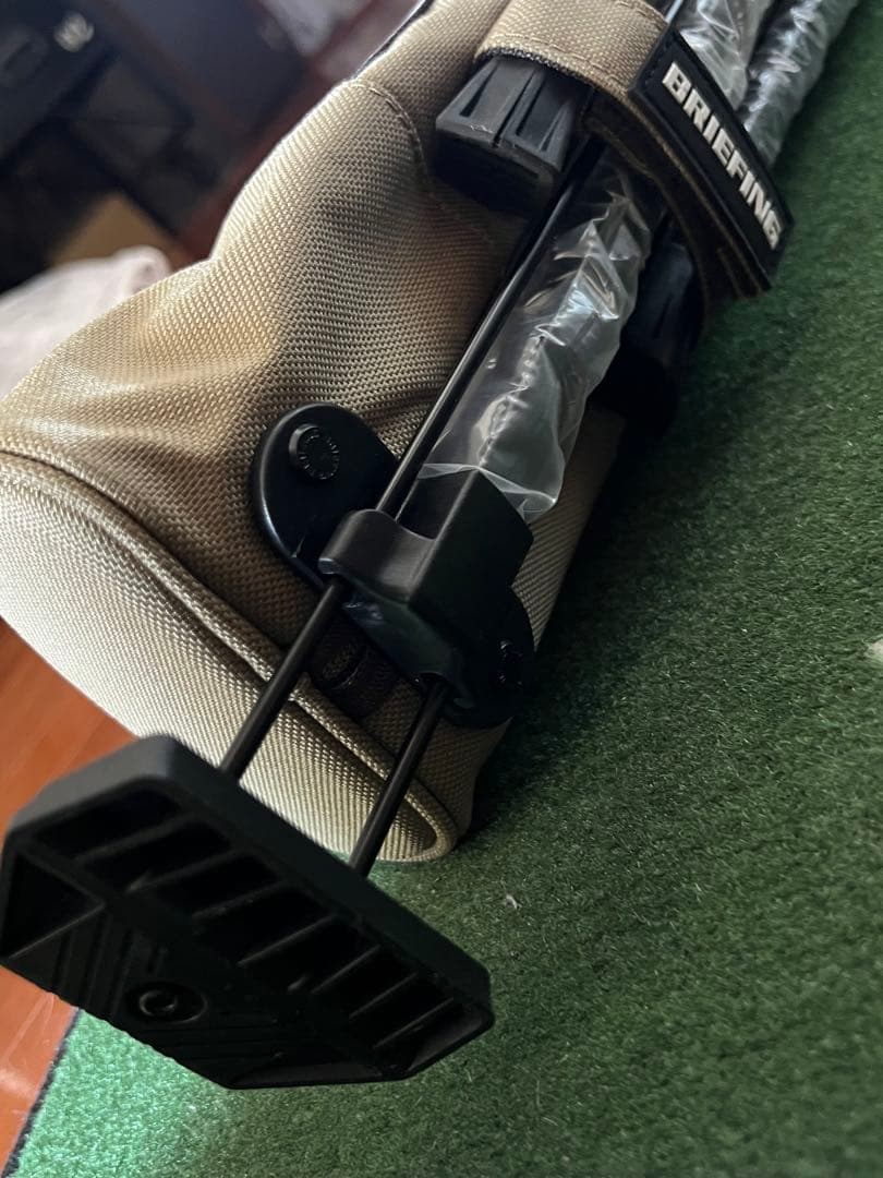 未使用 BRIEFING 完売 新型SELF STAND CARRY TAN
