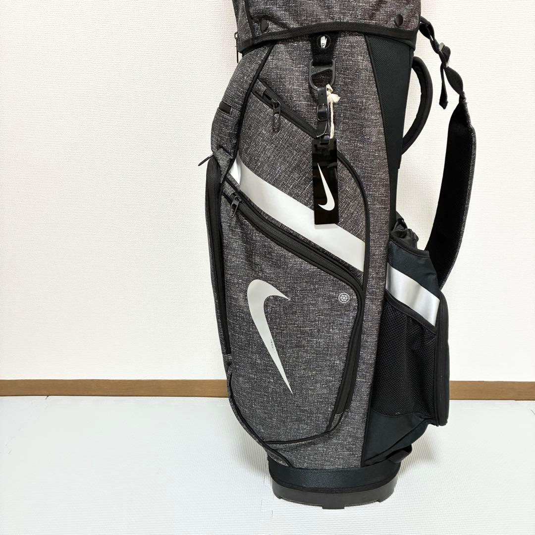 【未使用に近い・極美品】NIKE スタンド式　キャディバッグ　ゴルフ　ナイキ