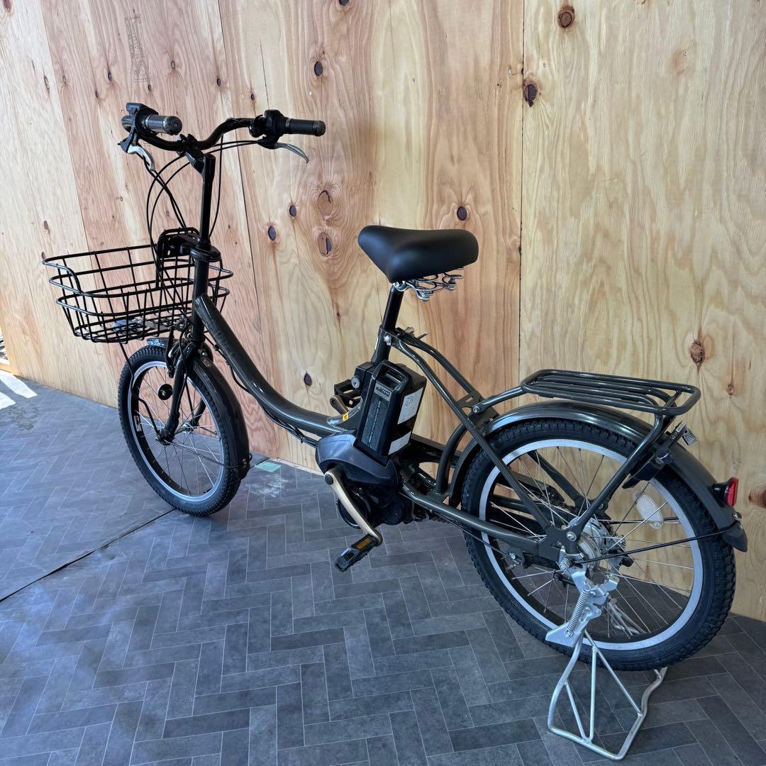 電動アシスト自転車 ブラック 前カゴ付き　バッテリー12.3ah
