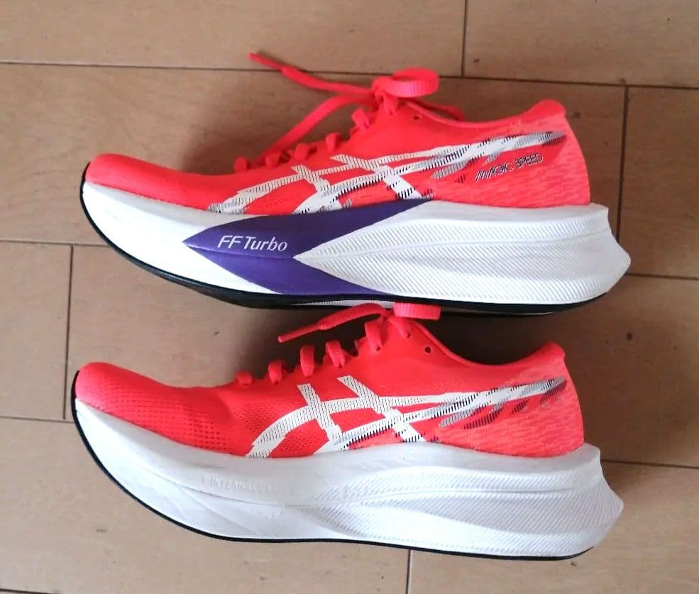 【美品】アシックス asics MAGIC SPEED 4 24.5cm