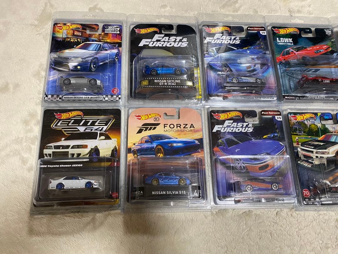 ホットウィール　プレミアム　大人気　日産GTR R34 チェースカー　チェーサー