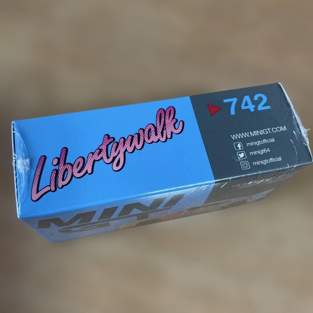 ミニカー MINI GT LB-NISSAN 35GT-ERR Ver.1
