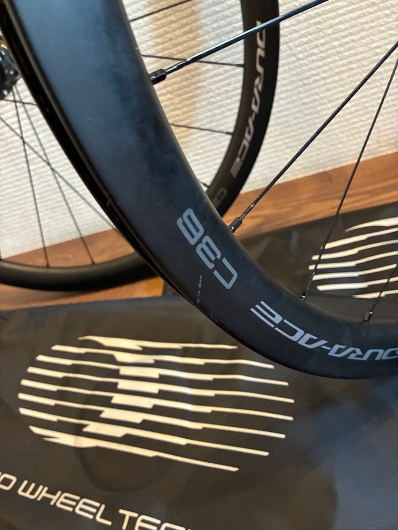 DURA ACE WH-R9270 C36 TL カーボンホイール　チューブレス