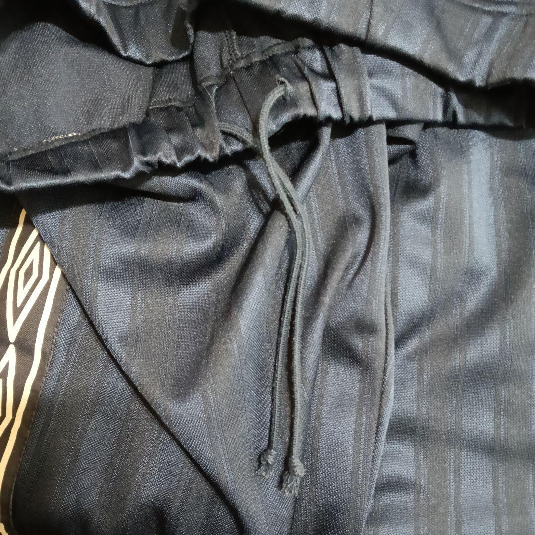 UMBRO　トラックパンツ　ジャージ　ネイビー　L　テープロゴ　B4738