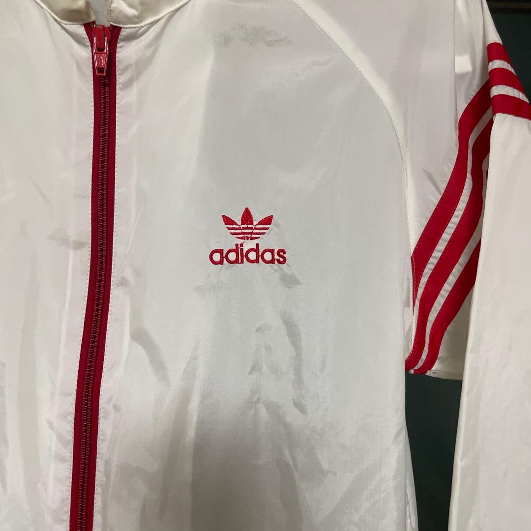 adidas ウィンドブレーカー ホワイト