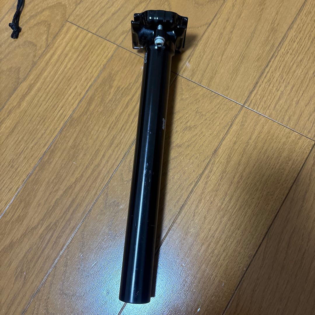 THOMSON elite シートポスト　27.2mm x 250mm ブラック