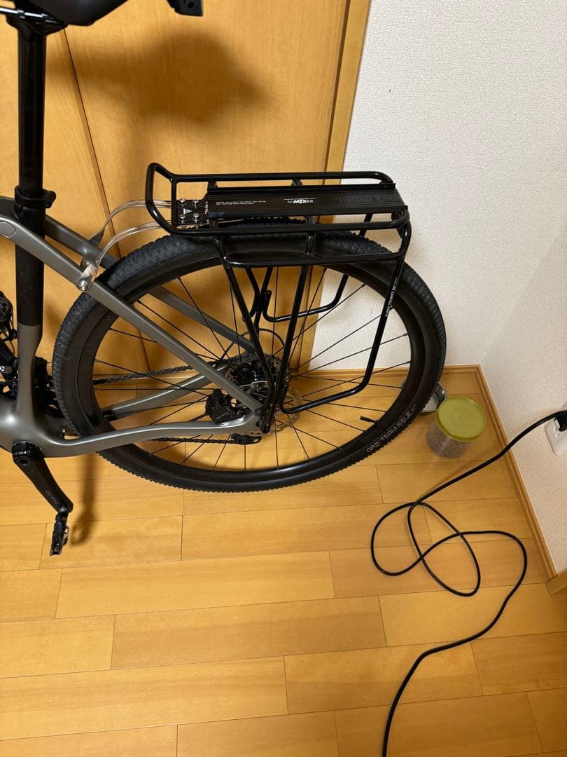 消耗品新品交換　トレックCheckpoint SL 5 グレー