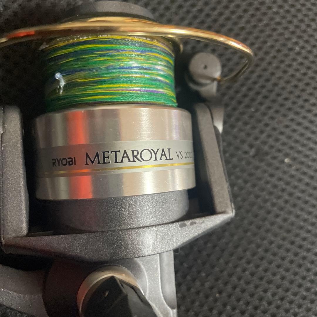 RYOBI  VS 2000 ZM スピニングリール