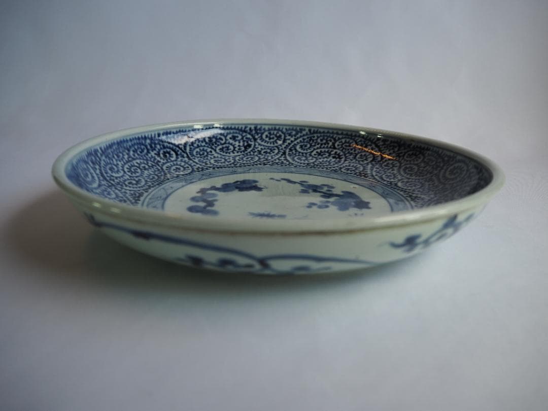 古伊万里松竹梅蛸唐草文尺皿（江戸時代＊18世紀中期）