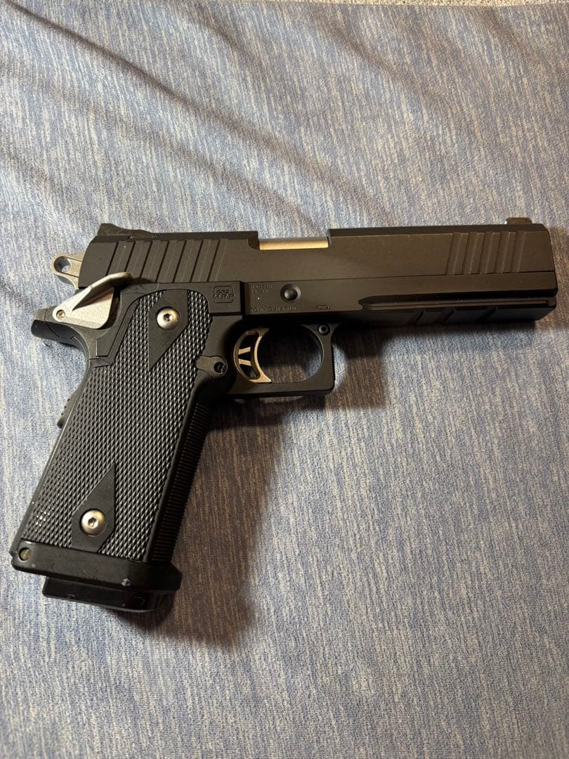 電動ガン HI-CAPA E