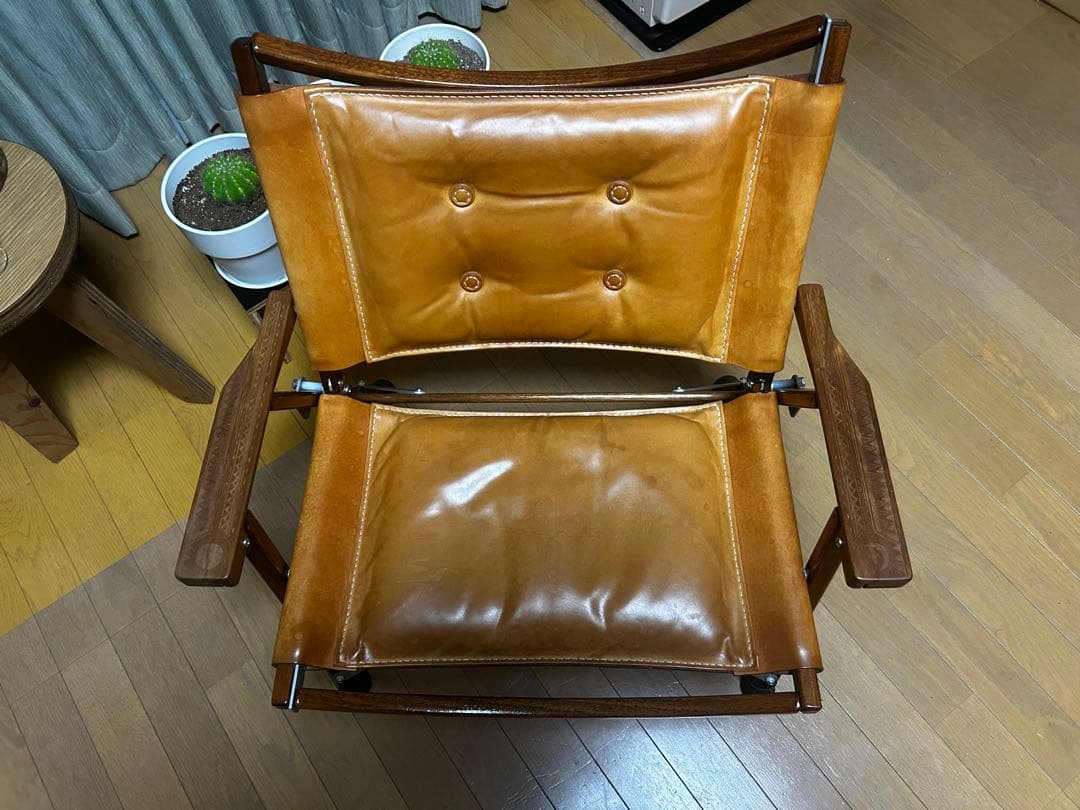 【訳あり】カーミットチェア　ウォールナットワイド　ピノワークス　ノビタ　ヒジワル