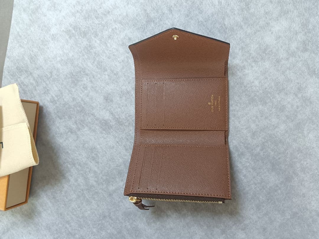 財布 M62472 ICチップ