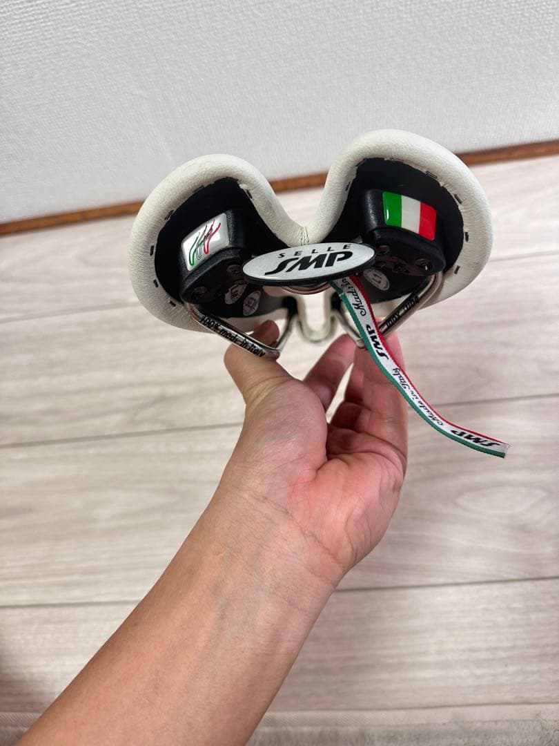 Selle SMP Dynamic ホワイトサドル