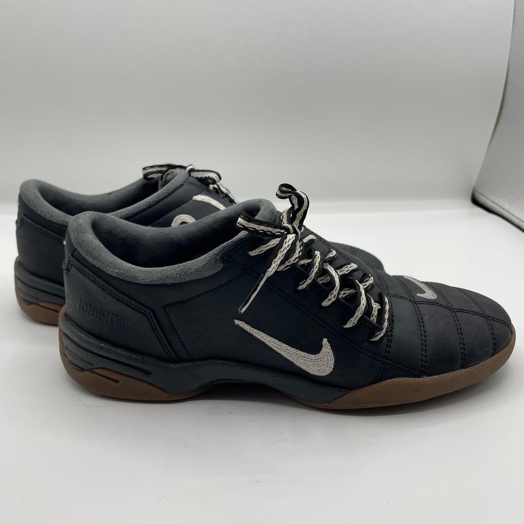 NIKE WMNS T90 黒 24.5cm サッカーシューズ