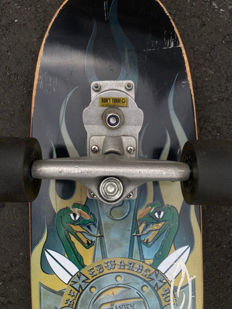 GRAVITY B.E EDWARDS 40 サーフィン練習用スケートボード