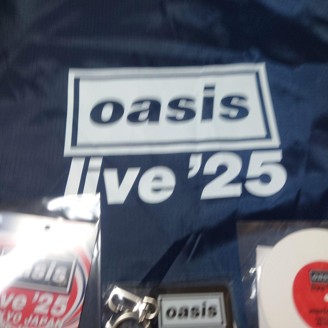 oasisのライブ '25 VIPグッズ　特典