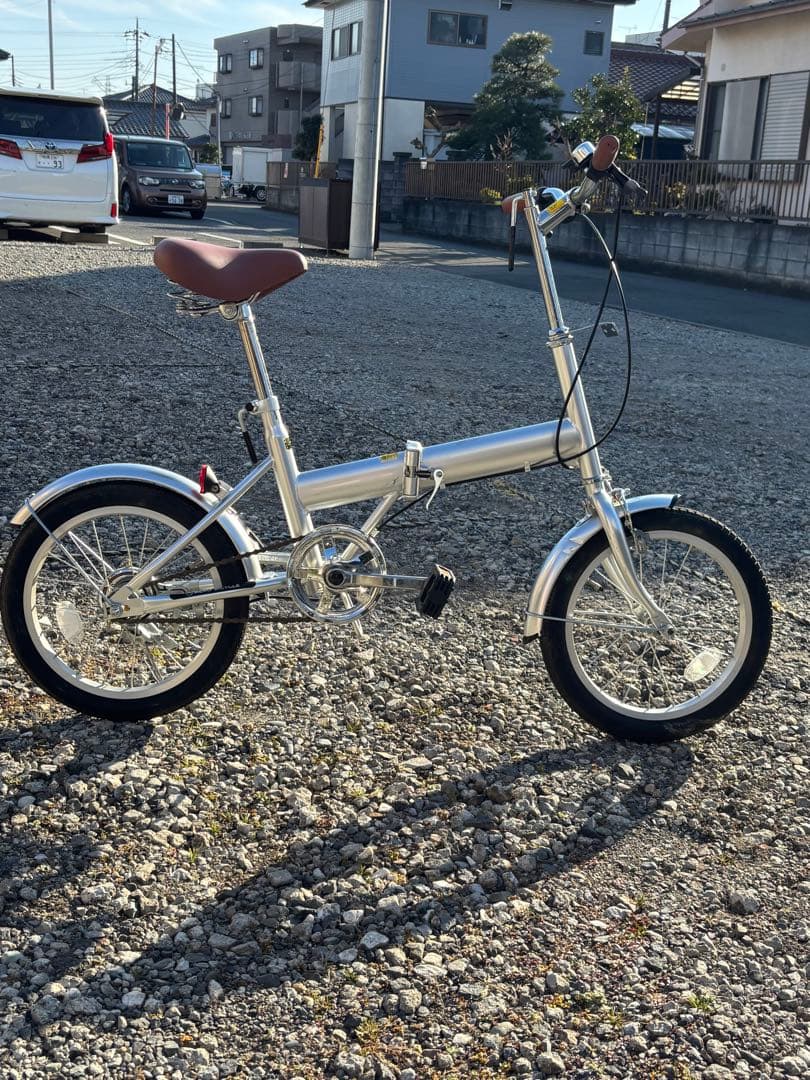 折りたたみ自転車 シルバー16インチ(引き取り限定)