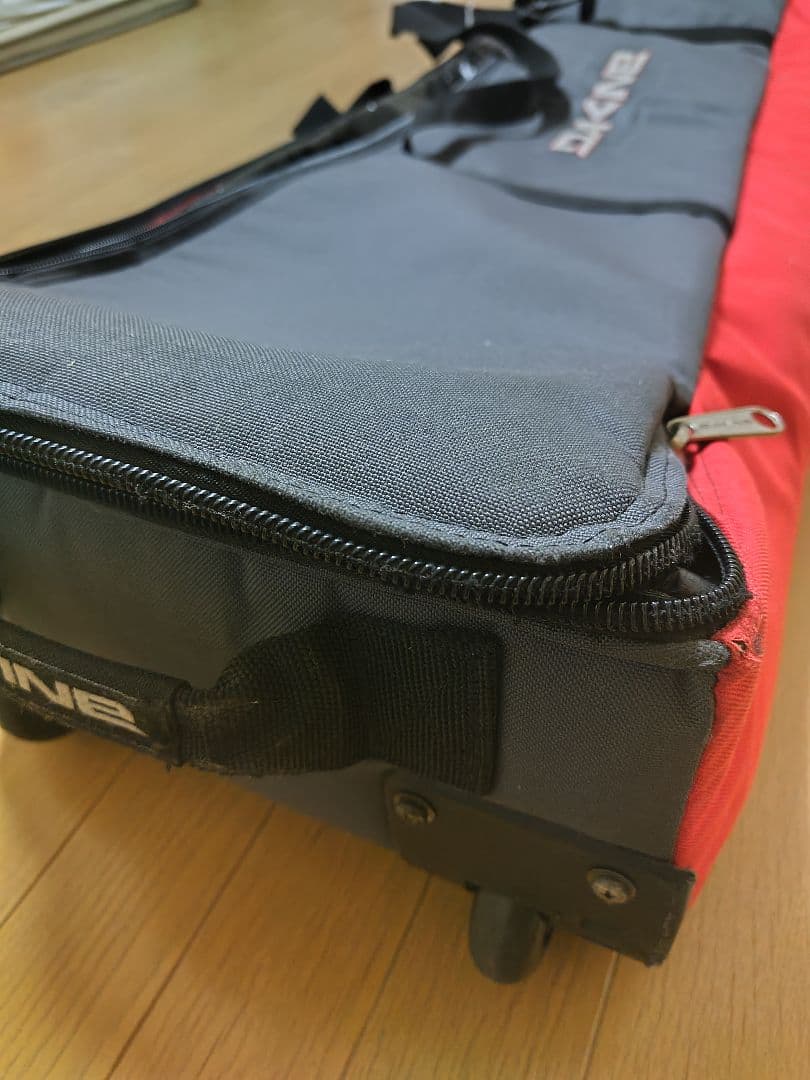 DAKINE スノーボードバッグ ケース 166 キャスター付き