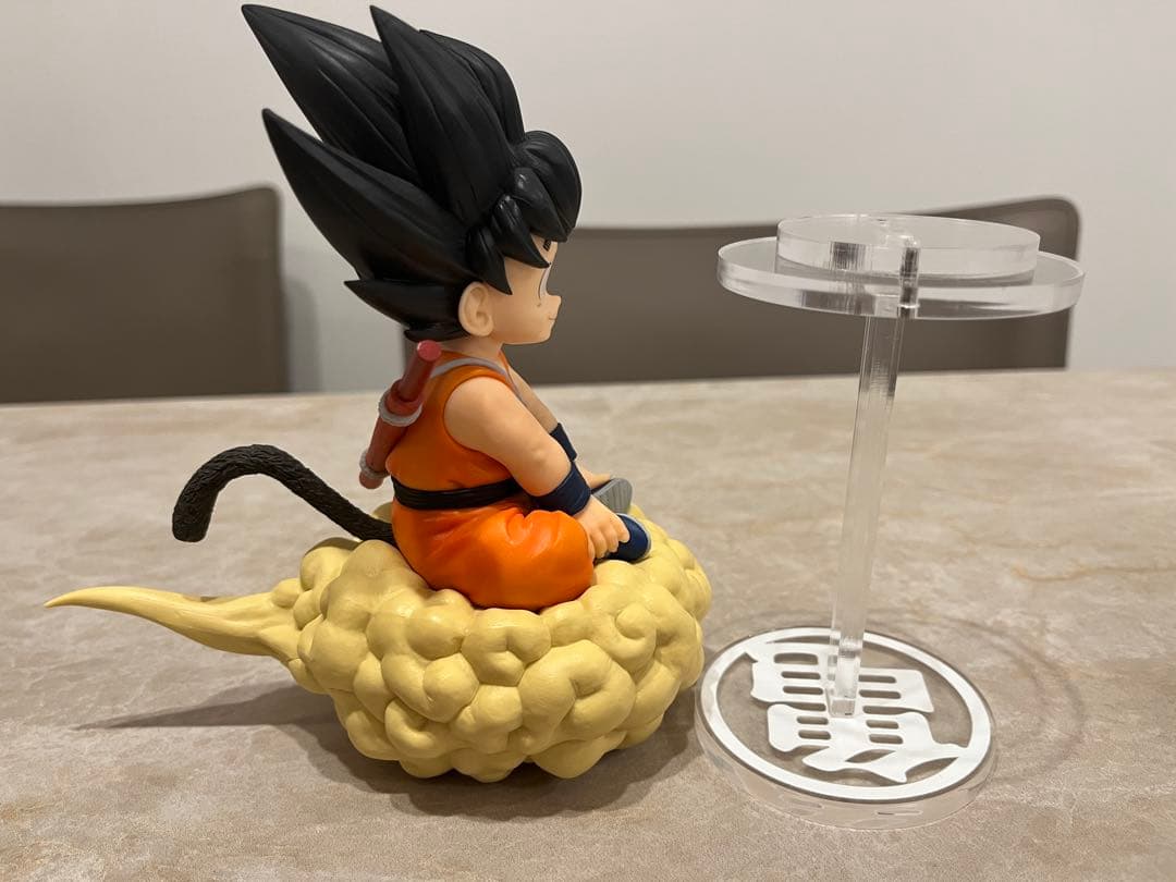 専用台座付き　ドラゴンボールEX 亀仙流の猛者たち A賞　孫悟空 筋斗雲