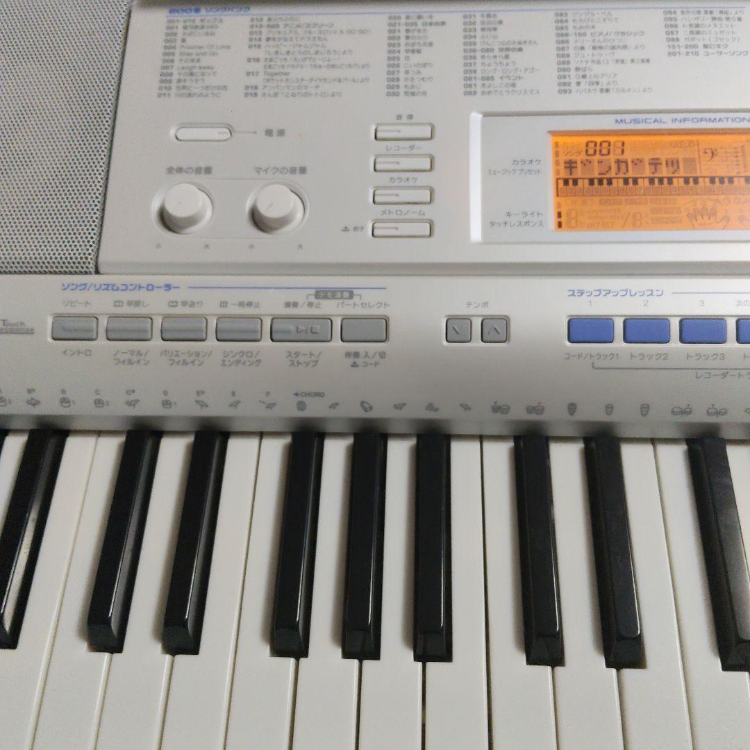 CASIO LK-205 キーボード