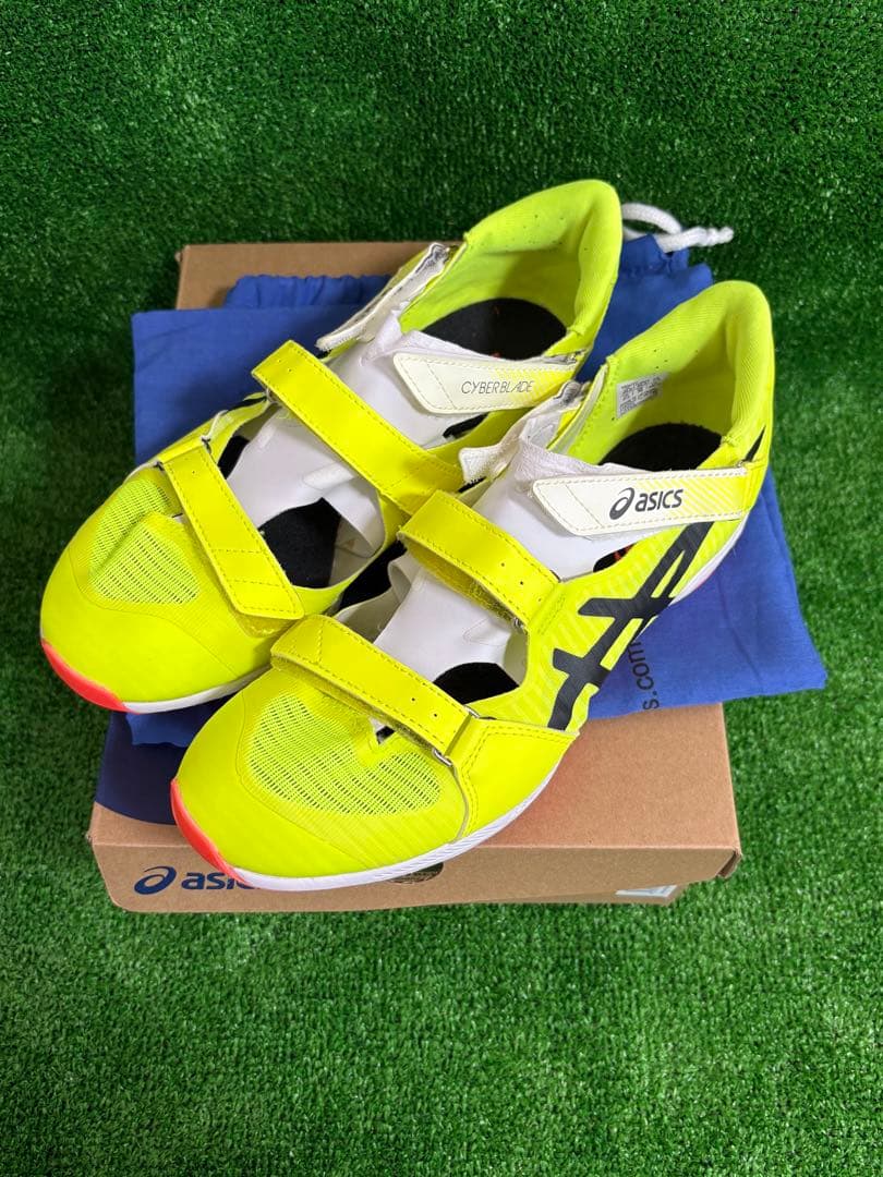 【1回使用のみ】asics サイバーブレード 26.0cm