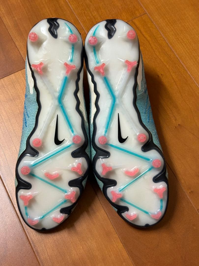 NIKE ファントムGX