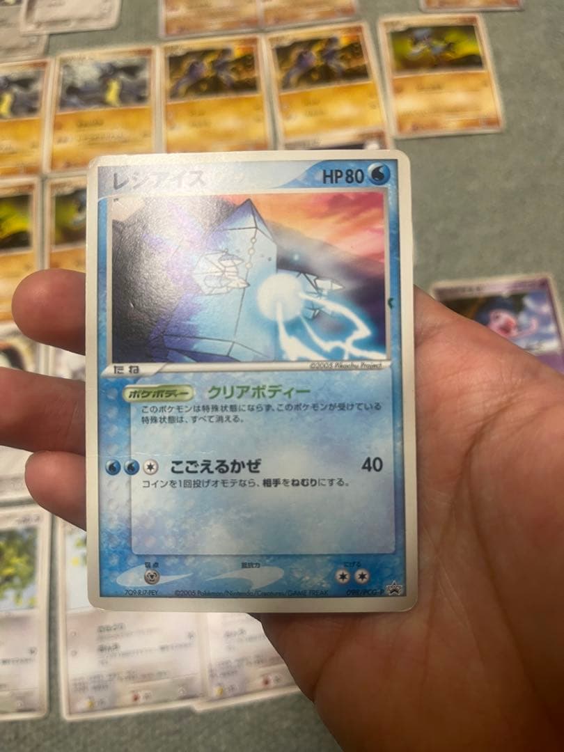 ポケモンカード　ミュウと波動の勇者ルカリオセット