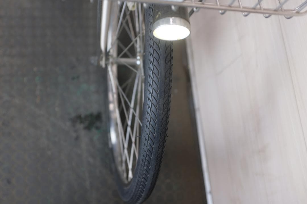 ヤマハ　PAS　24インチ　3段　8.7Ah(3点灯）充電器あり