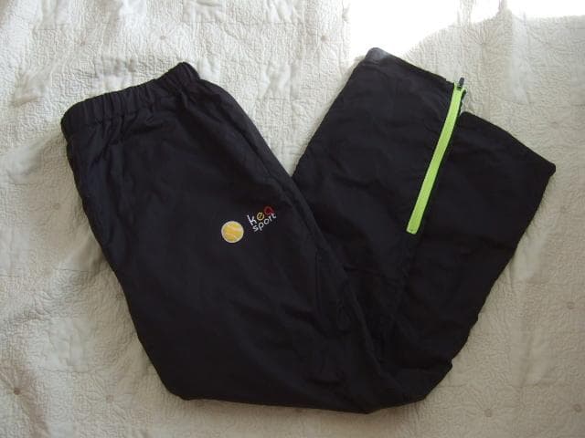 新品●Kea キア ロゴウインドパンツ UWP021●ユニXS（レディースM）
